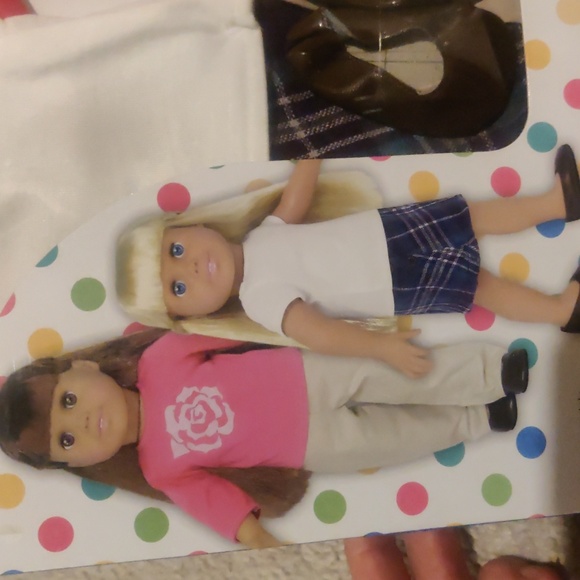 New! Springfield 18" doll outfits and shoes - Picture 2 of 4